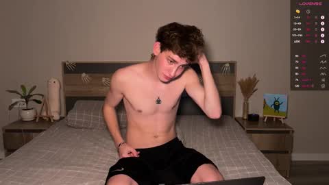 Snapshot of aronyou_win chatting on 1, 11, 2025 Aron and Phil solo online show from 1, 11, 2025