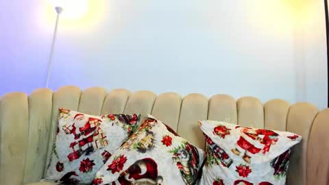   online show from 16, 12, 2025