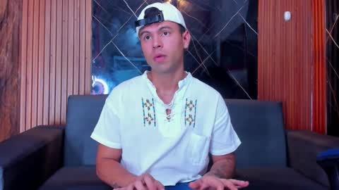 Snapshot of aroon_sexx21 chatting on 3, 11, 2025 Aroon online show from 3, 11, 2025