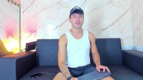 Snapshot of aroon_sexx21 chatting on 9, 11, 2025 Aroon online show from 9, 11, 2025