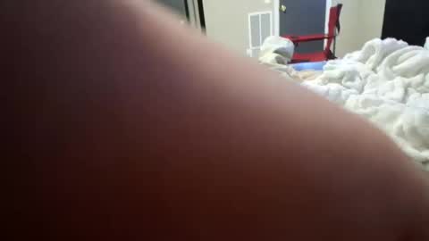 Arran Arnett online show from 5, 10, 2025