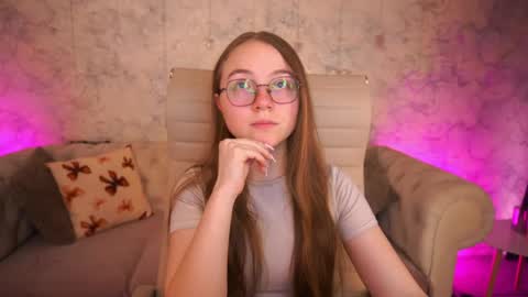 arrinawair online show from 19, 5, 2026
