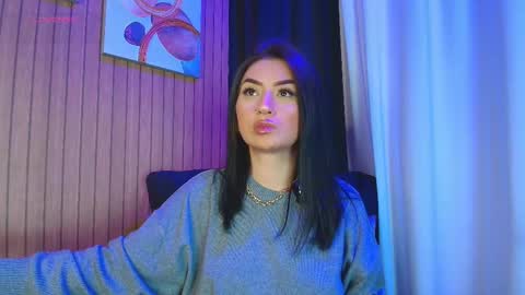 Snapshot of arrkabella chatting on 27, 10, 2025 online show from 27, 10, 2025