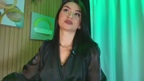 Snapshot of arrkabella chatting on 5, 11, 2025 online show from 5, 11, 2025