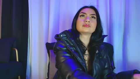 Snapshot of arrkabella chatting on 19, 11, 2025 online show from 19, 11, 2025