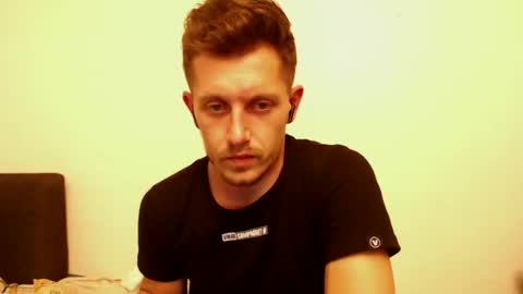 Snapshot of arromwilliam90 chatting on 10, 12, 2024 arromwilliam90 online show from 10, 12, 2024