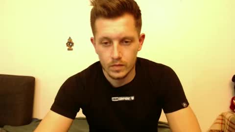 Snapshot of arromwilliam90 chatting on 22, 1, 2025 arromwilliam90 online show from 22, 1, 2025