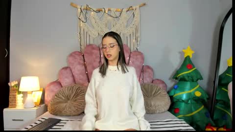 Lia Rose online show from 28, 11, 2025