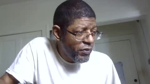 Snapshot of arteblazze chatting on 30, 1, 2025 Arteblazze not daddy boy bitch or nigga online show from 30, 1, 2025