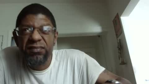 Snapshot of arteblazze chatting on 2, 2, 2025 Arteblazze not daddy boy bitch or nigga online show from 2, 2, 2025