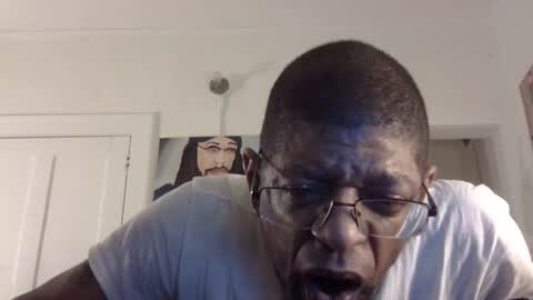 Snapshot of arteblazze chatting on 12, 2, 2025 Arteblazze not daddy boy bitch or nigga online show from 12, 2, 2025