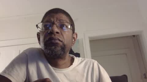 Snapshot of arteblazze chatting on 17, 2, 2025 Arteblazze not daddy boy bitch or nigga online show from 17, 2, 2025