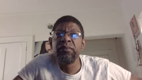 Snapshot of arteblazze chatting on 23, 2, 2025 Arteblazze not daddy boy bitch or nigga online show from 23, 2, 2025