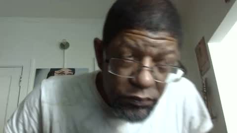 Snapshot of arteblazze chatting on 23, 2, 2025 Arteblazze not daddy boy bitch or nigga online show from 23, 2, 2025