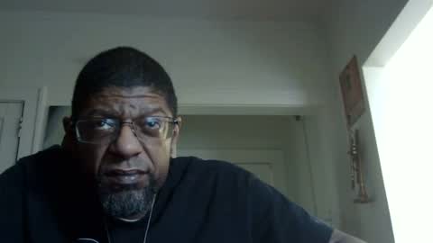 Snapshot of arteblazze chatting on 24, 2, 2025 Arteblazze not daddy boy bitch or nigga online show from 24, 2, 2025