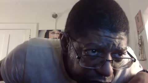 Snapshot of arteblazze chatting on 1, 3, 2025 Arteblazze not daddy boy bitch or nigga online show from 1, 3, 2025