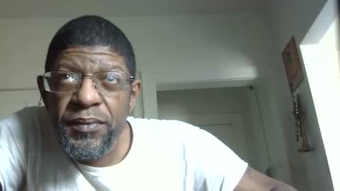 Snapshot of arteblazze chatting on 1, 3, 2025 Arteblazze not daddy boy bitch or nigga online show from 1, 3, 2025