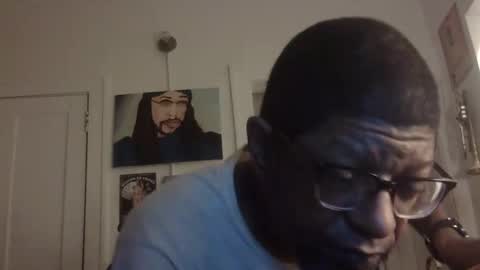 Snapshot of arteblazze chatting on 10, 9, 2025 Arteblazze not daddy boy bitch or nigga online show from 10, 9, 2025