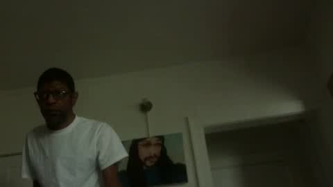 Snapshot of arteblazze chatting on 1, 5, 2026 Arteblazze not daddy boy bitch or nigga online show from 1, 5, 2026