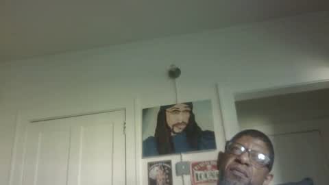 Snapshot of arteblazze chatting on 19, 5, 2026 Arteblazze not daddy boy bitch or nigga online show from 19, 5, 2026