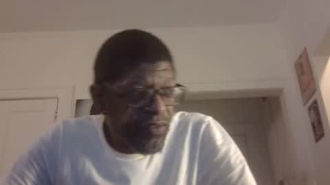 Snapshot of arteblazze chatting on 2, 6, 2026 Arteblazze not daddy boy bitch or nigga online show from 2, 6, 2026