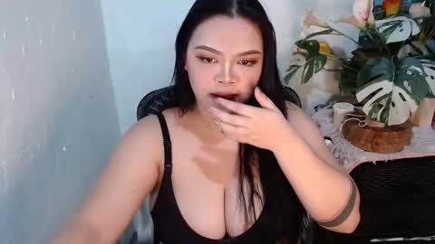 monica online show from 2, 11, 2025