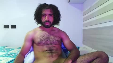 Snapshot of arthur_jamess chatting on 13, 10, 2025 arthur_jamess online show from 13, 10, 2025