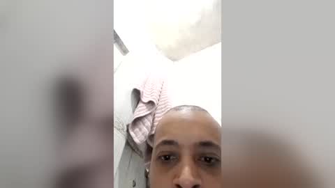 Snapshot of arthursantos32 chatting on 18, 7, 2026 arthursantos32 online show from 18, 7, 2026