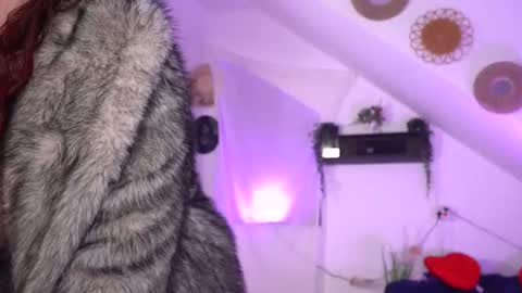 Snapshot of artofboobs chatting on 28, 10, 2025 Amalia online show from 28, 10, 2025