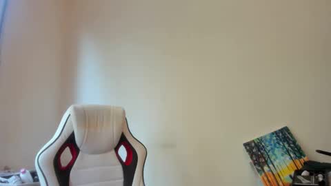 MIA online show from 22, 10, 2025