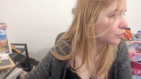 MIA online show from 18, 4, 2026