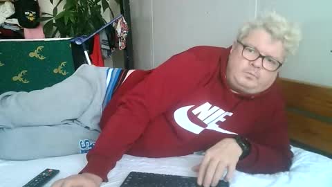 artuditu36 online show from 6, 1, 2026