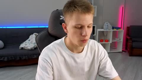 Archie online show from 23, 9, 2025