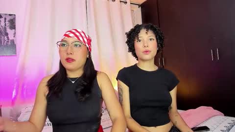 Ariana and Kelsieh online show from 3, 3, 2026