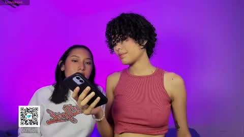 Snapshot of ary_and_kel chatting on 21, 5, 2026 Ariana and Kelsieh online show from 21, 5, 2026