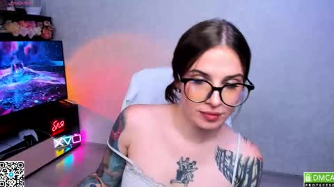 Snapshot of arya_deepthroat_queen chatting on 27, 9, 2025 Arya  Fn  Talented Arya   online show from 27, 9, 2025