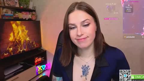 Snapshot of arya_deepthroat_queen chatting on 15, 10, 2025 Arya  Fn  Talented Arya   online show from 15, 10, 2025