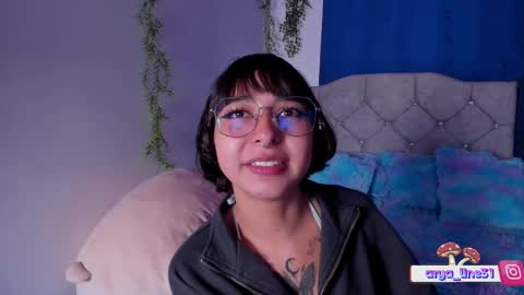 Snapshot of arya_line chatting on 8, 3, 2025 Arys online show from 8, 3, 2025