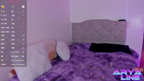 Snapshot of arya_line chatting on 12, 9, 2025 Arys online show from 12, 9, 2025