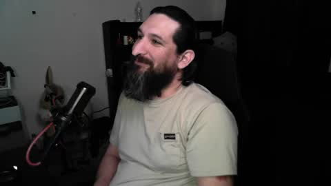 Snapshot of asanator101 chatting on 13, 5, 2026 devilPup75 online show from 13, 5, 2026
