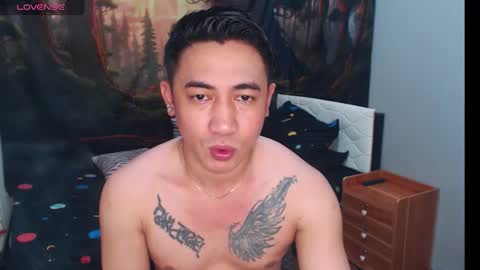 Snapshot of asanhardasrock chatting on 20, 10, 2025 joe eros online show from 20, 10, 2025