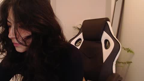 Saray online show from 31, 3, 2026