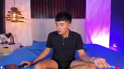 ash_russell online show from 13, 1, 2026