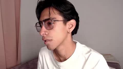 Ash online show from 10, 11, 2025