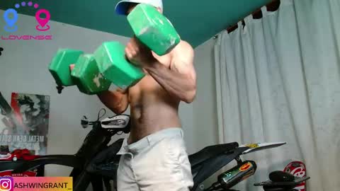 Snapshot of ash_wingrant chatting on 14, 5, 2026 ash_wingrant online show from 14, 5, 2026