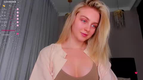 your pretty Ashley online show from 3, 2, 2026