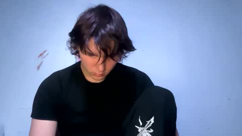 Snapshot of ashbuyersss chatting on 11, 2, 2025 ashbuyersss online show from 11, 2, 2025