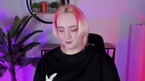 AshleyAshe  online show from 16, 2, 2025