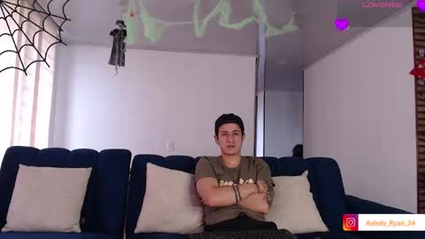 Snapshot of ashely_ryan24 chatting on 14, 10, 2025 Ashley And Ryan online show from 14, 10, 2025