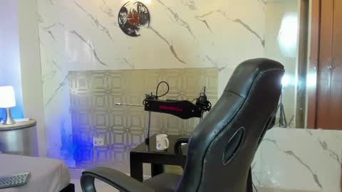   Asher  online show from 28, 2, 2026